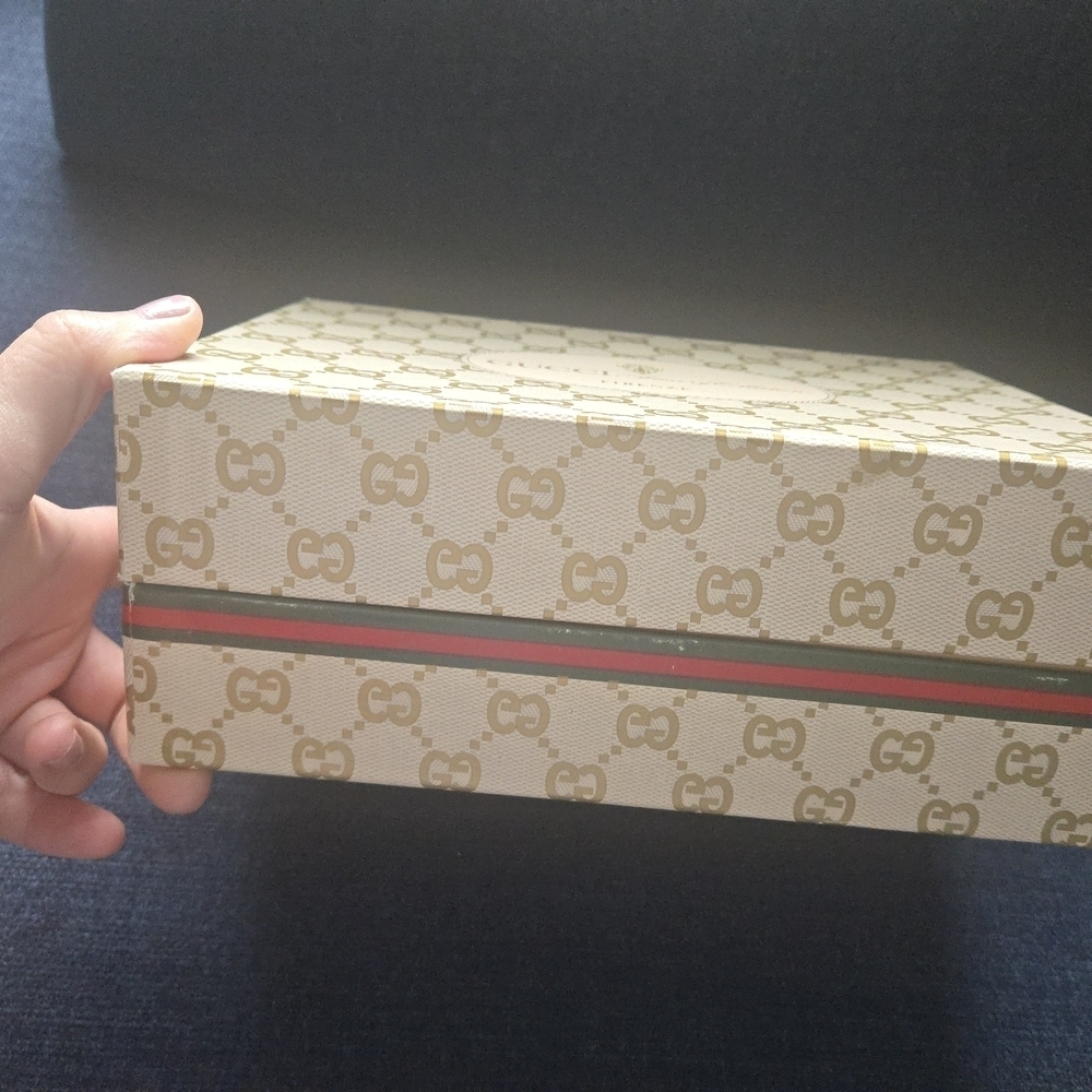 Gucci Vintage EUC Pouch Bag - Picture 10 of 16